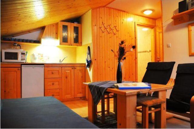 Rodinne Apartmany Alpinka Ощадніца Екстер'єр фото